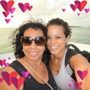 Meet your Posher, Adriana